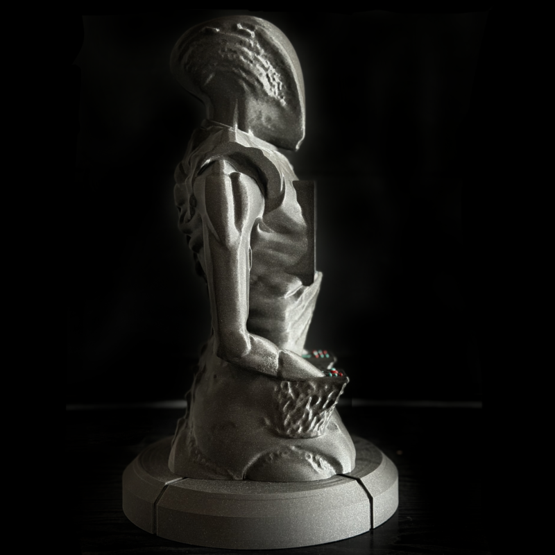 V-XL Art: Custodian 005 Angle B