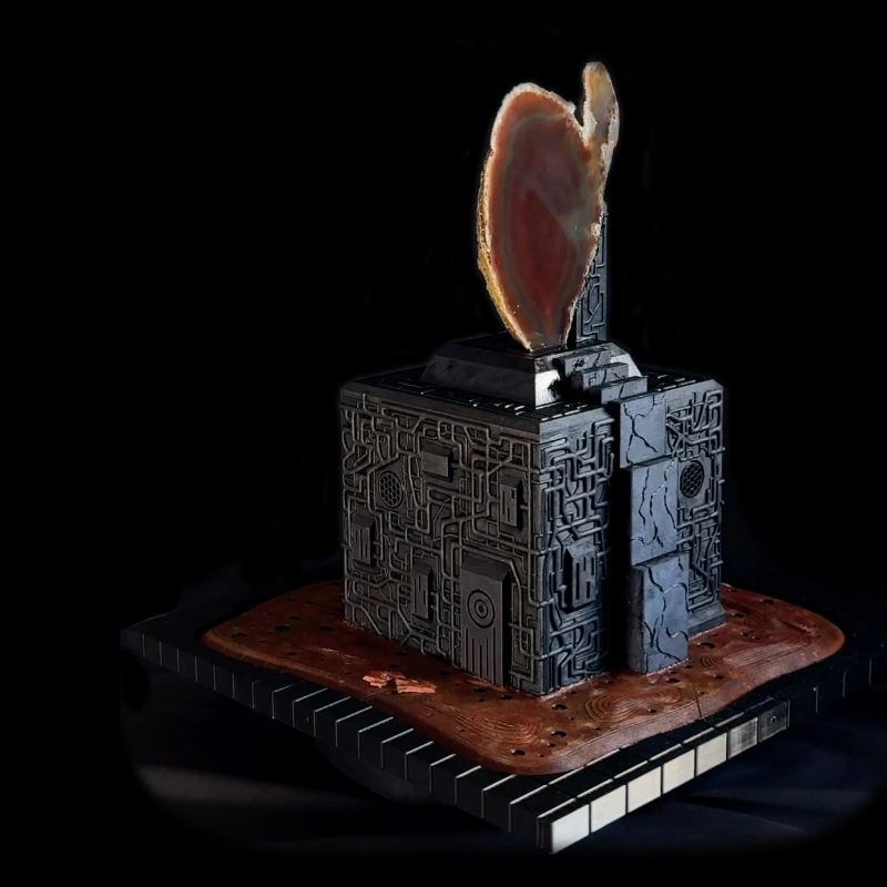 V-XL Art: Sanctuaire 001 Angle A